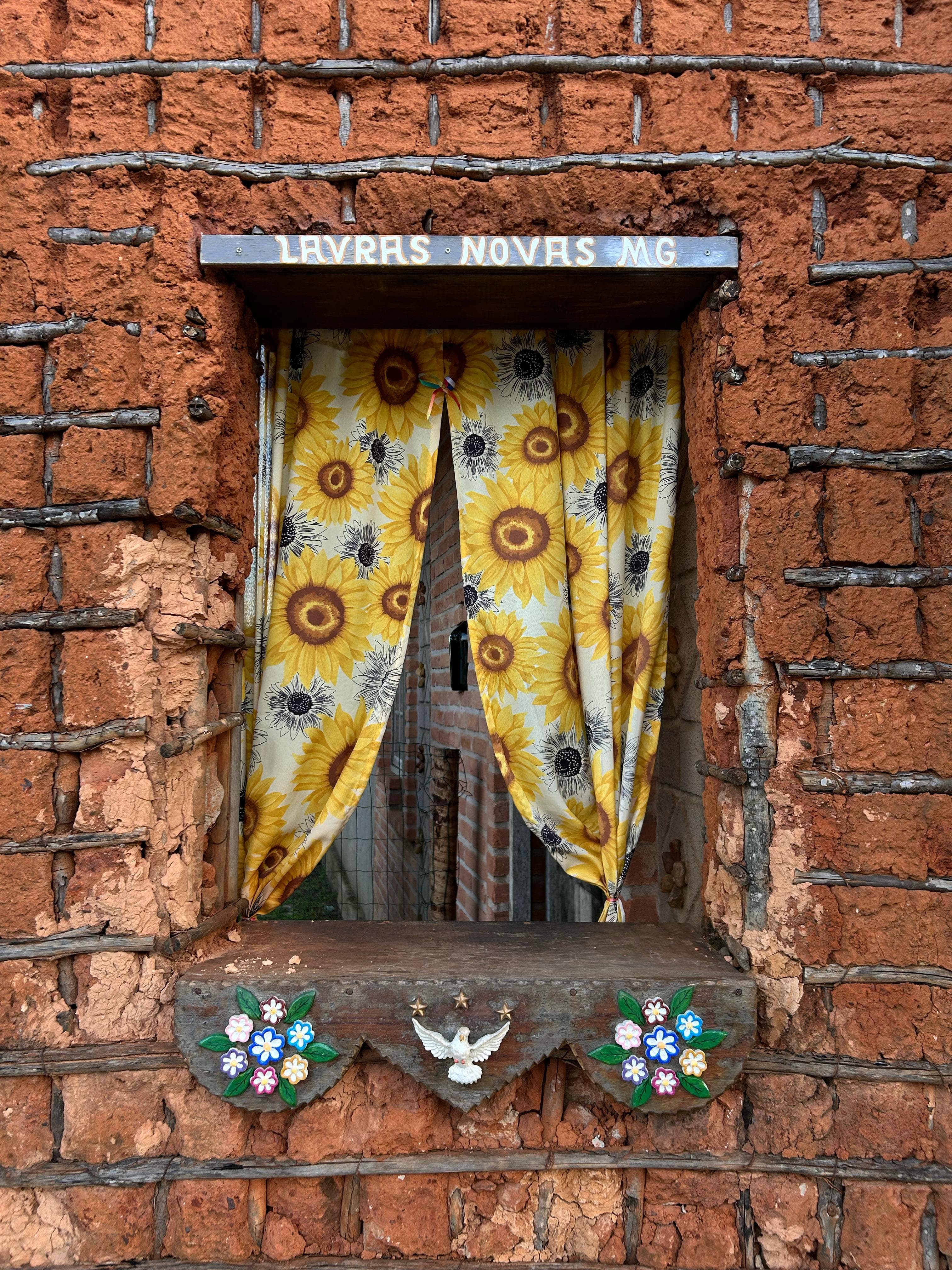 Janela de Lavras Novas